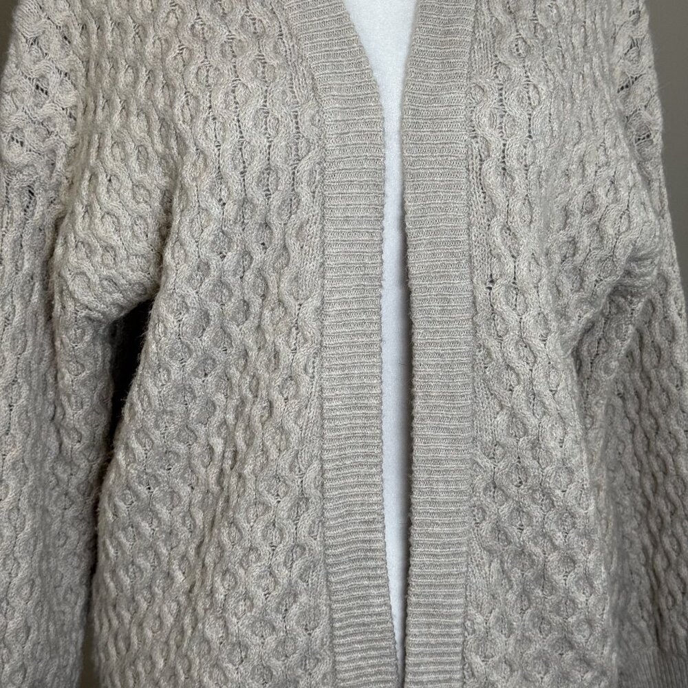 Universal Thread Womens S Cable Knit Cardigan Sweater Open Long Sleeve Beige - Picture 5 of 10